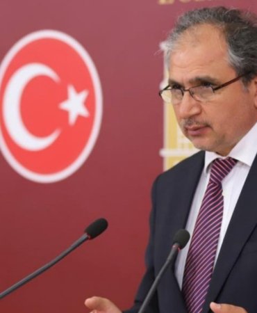 TBMM8217de-Vekiller-Arasinda-Sert-Tartisma-Yatirimlar-ve-Kisisel-Konular-Gundeme-Geldi-featured