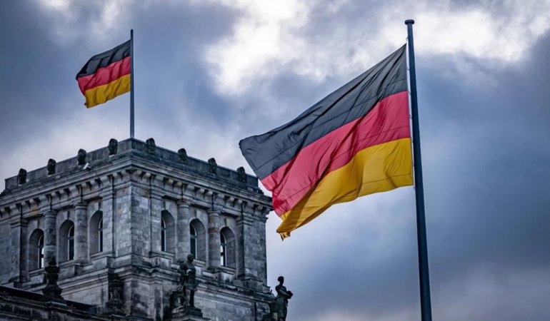 Almanya-Tahran8217daki-Elciligini-Bosaltti-featured