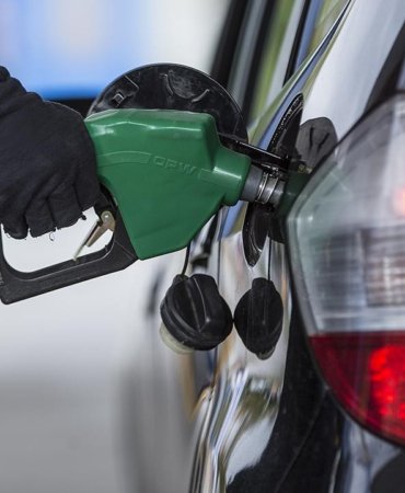 Benzine-zam-ya-da-indirim-var-mi-Iste-1-Mart-2026-guncel-benzin-motorin-ve-LPG-fiyatlari-featured