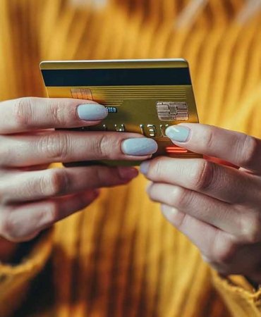 Iki-Yilda-Kredi-Karti-Borclari-Ikiye-Katlandi-featured