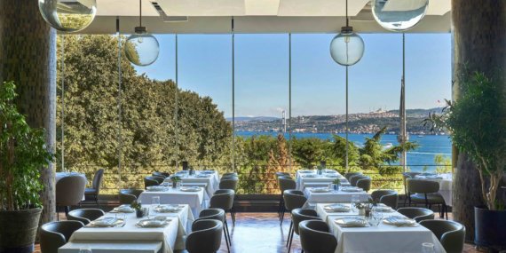 İstanbul’un Lezzet Mirası: Özalp Çifti’nin Sofra Yolculuğu