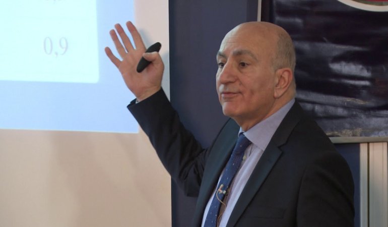 Mahfi-Egilmez-Dolar-eski-gucunu-kaybediyor-featured