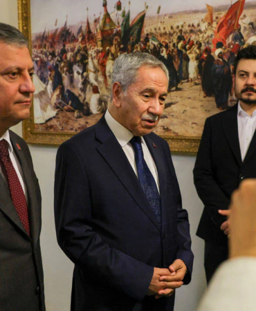 Ozel8217den-Arinc8217a-ziyaret-Gundem-genis-featured