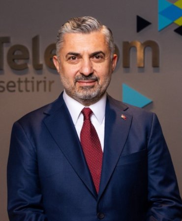 Turk-Telekom-CEO8217su-Sahin8217den-5G-Vizyonu-featured