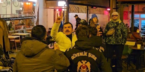 Ufuk Bayraktar’dan 8 Mart Yürüyüşüne Tepki, Polis Müdahalesi