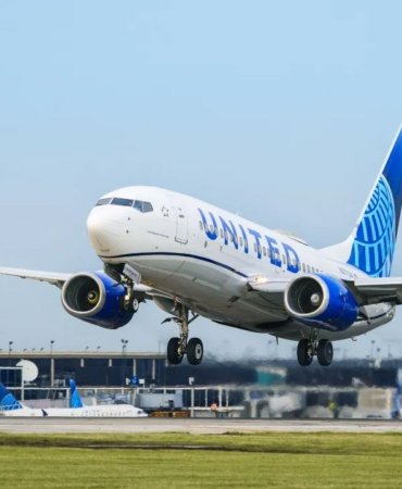 United-Airlines-Yolculari-Icin-Yeni-Zorunlu-Kurali-Duyurdu-featured