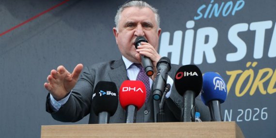 Gençlik ve Spor Bakanı Bak: Spor salonlarına çocuklarınızı getiriniz