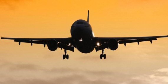 İran hava sahasının bazı kısımları uçuşlara açıldı