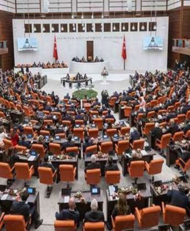 TBMM8217de-yogun-gundem-Okul-saldirilari-icin-komisyon-kurulacak-featured