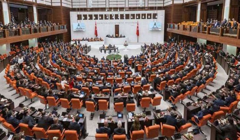 TBMM8217de-yogun-gundem-Okul-saldirilari-icin-komisyon-kurulacak-featured